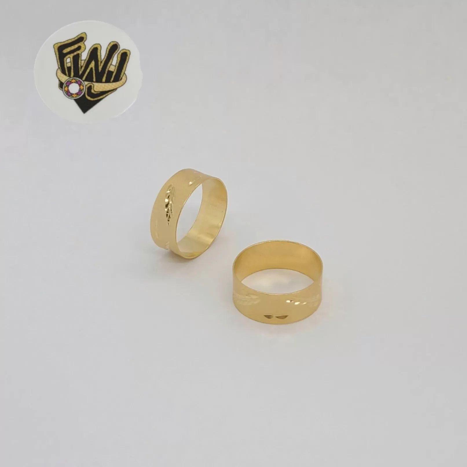 (1-3039-3) Gold Laminate - Carved Rings - BGF