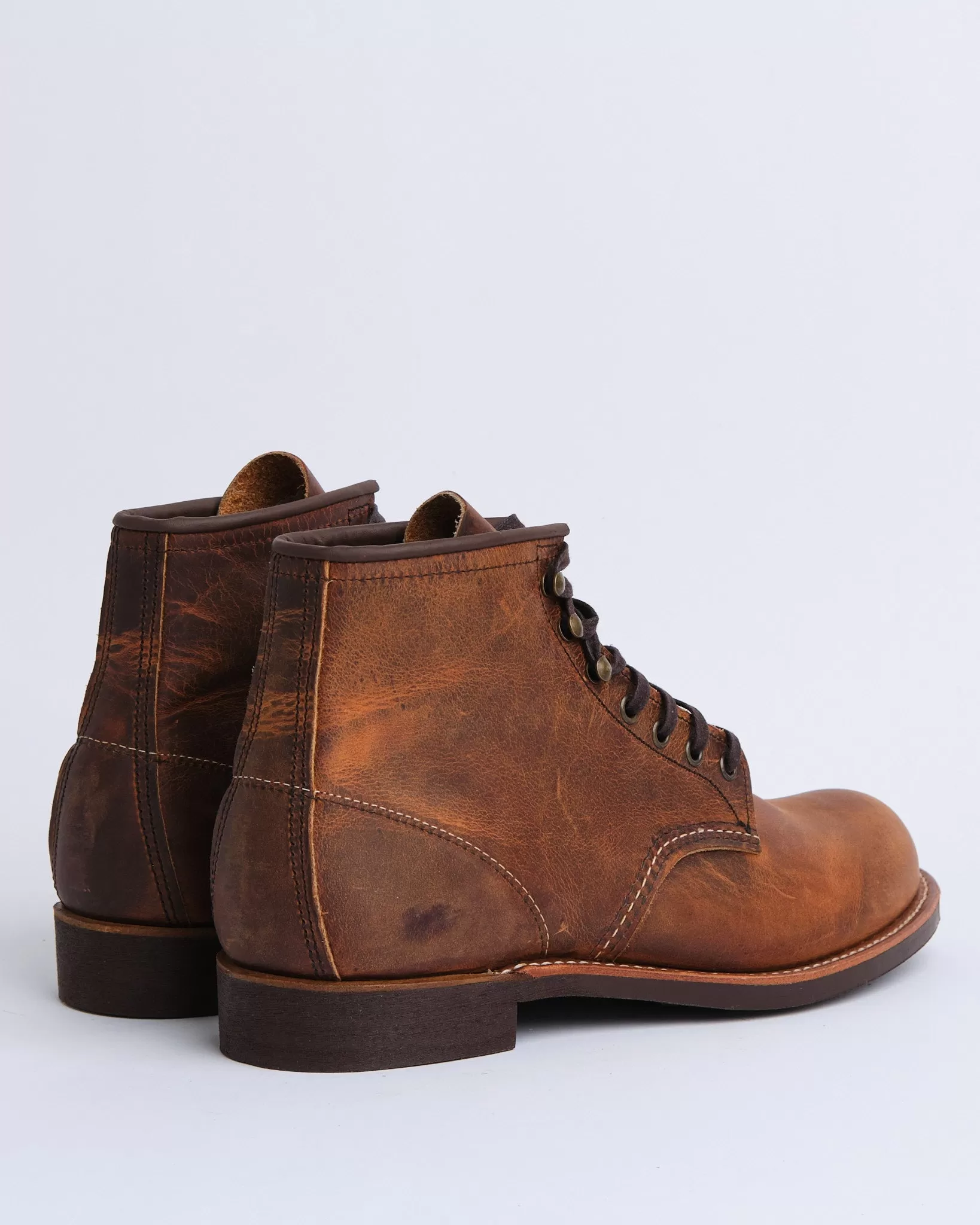 3343 Blacksmith Copper Rough & Tough Leather