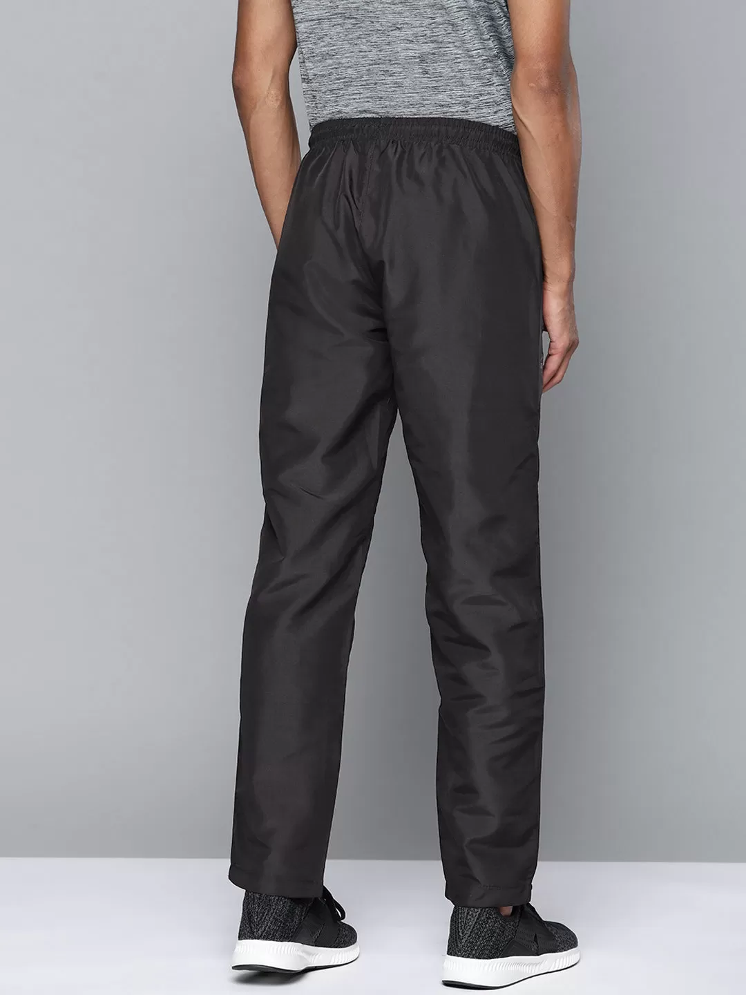 Alcis Men Black Solid Track Pants