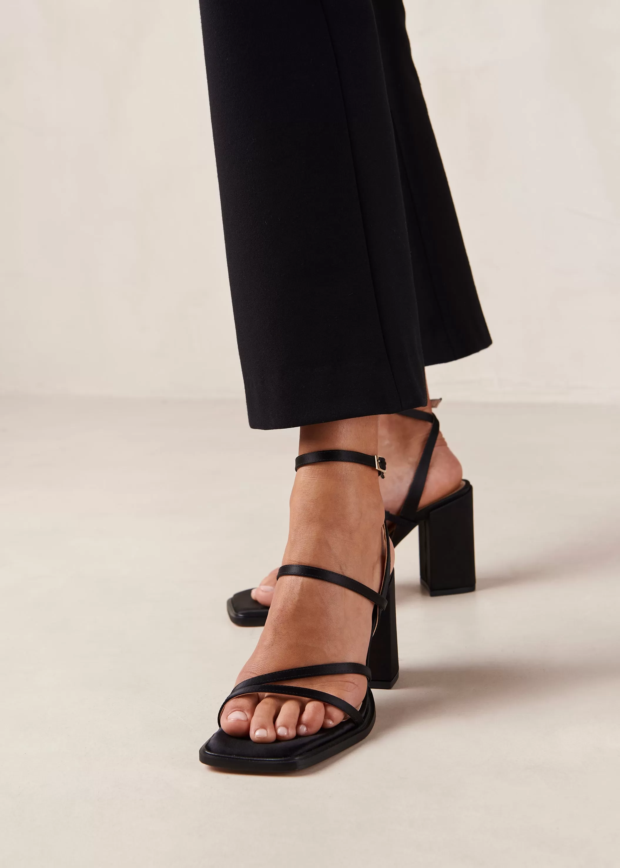 Alexa Silky Black Sandals