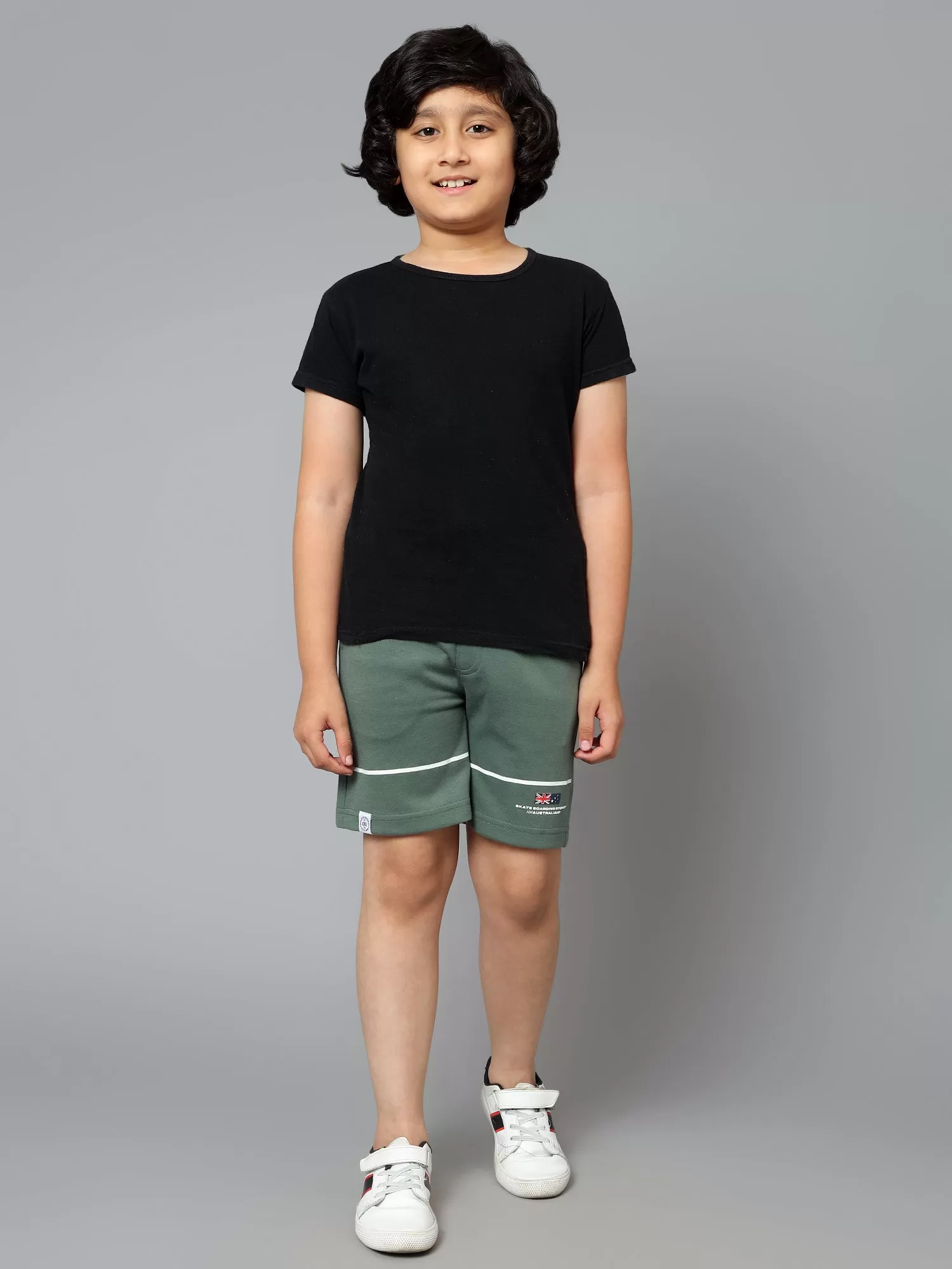 Cantabil Boy's Green Printed Bermuda Shorts