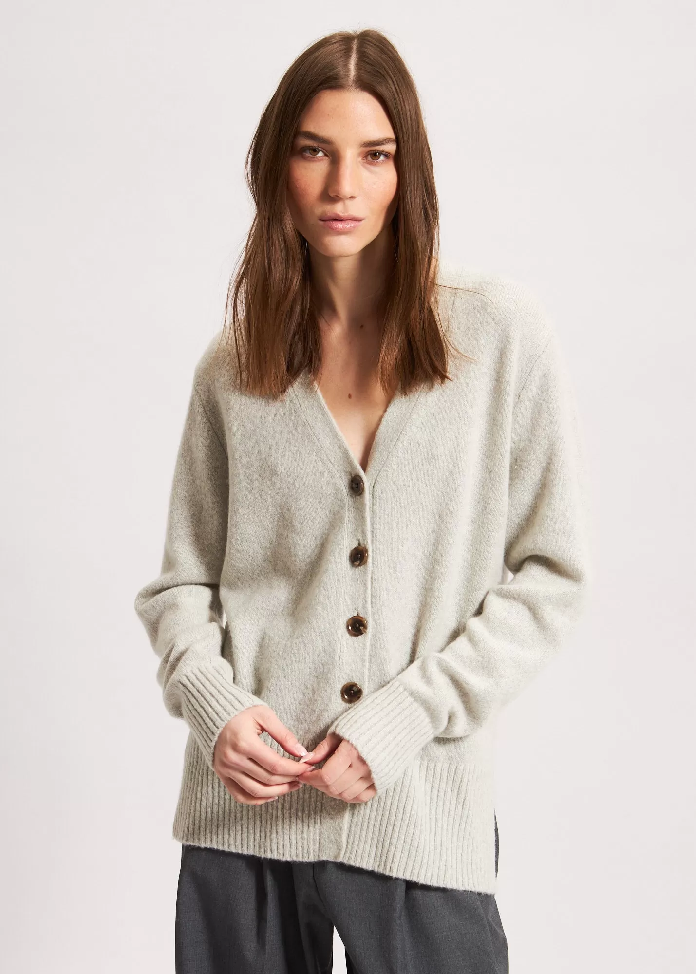 CASHMERE BLEND CARDIGAN