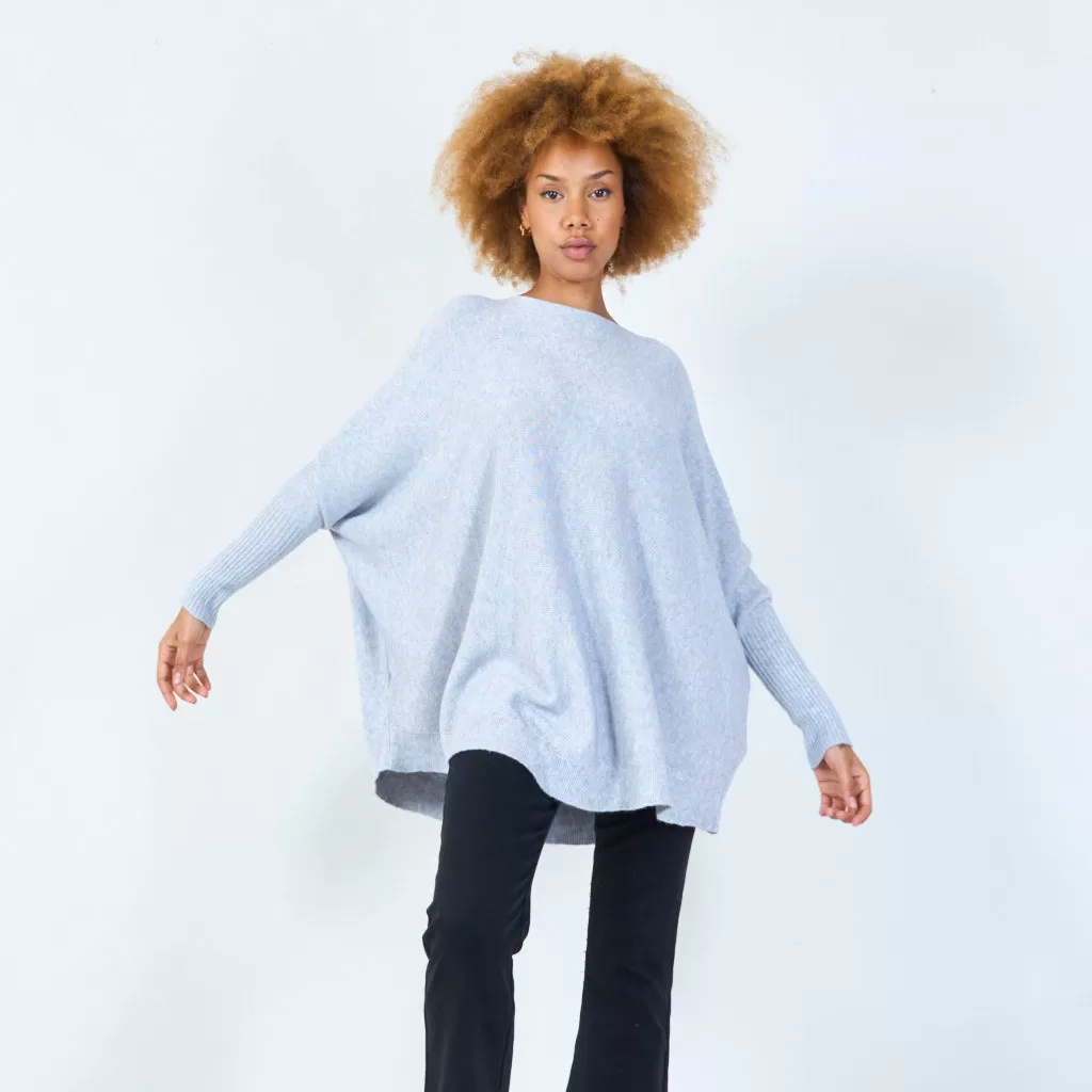 Classic round neck knit sweater wholesale