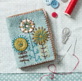 Corinne Lapierre - Mini Felt Craft Kit Needle Case