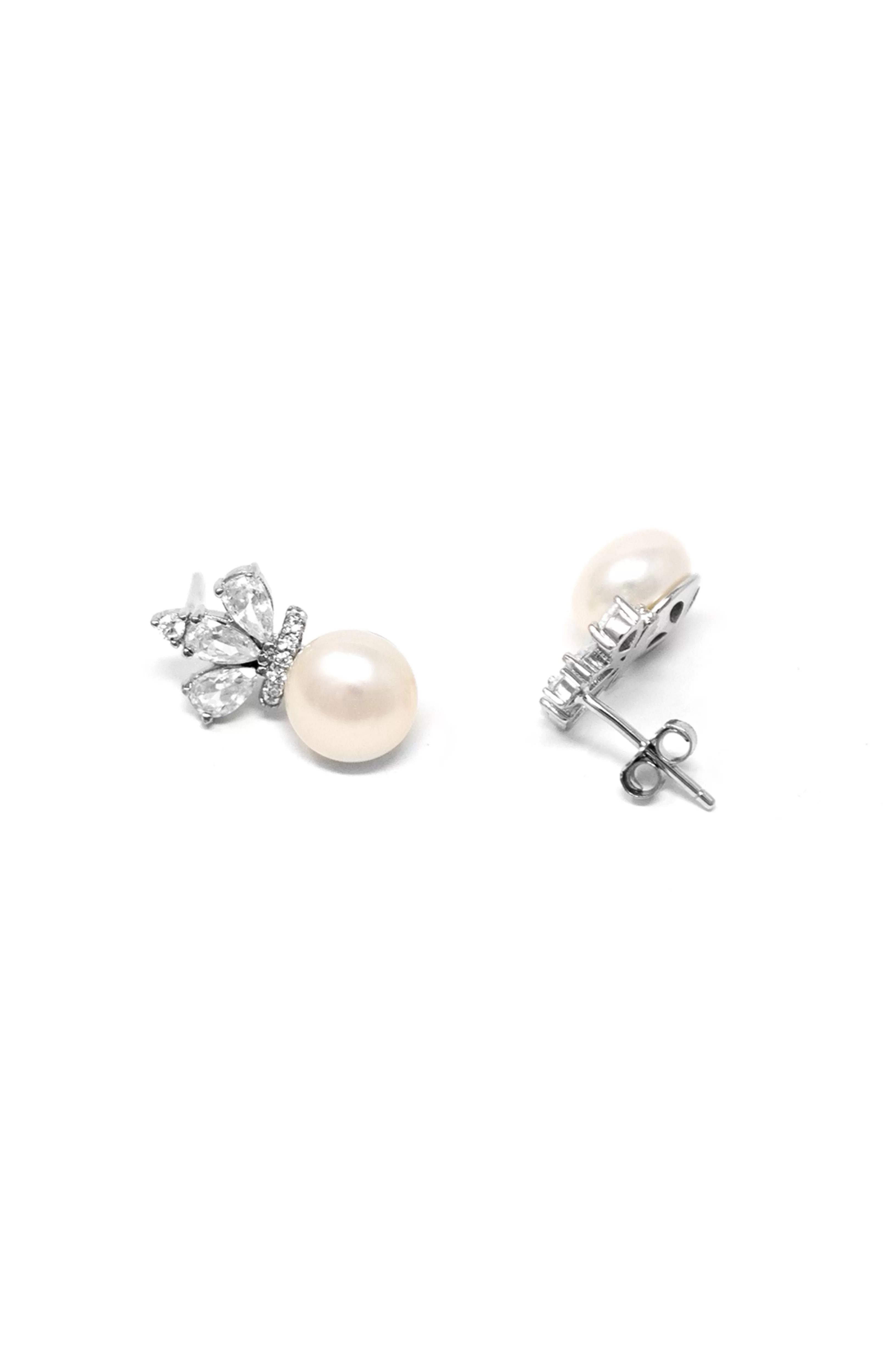 Glinting Pearl Sterling Silver Stud Earrings