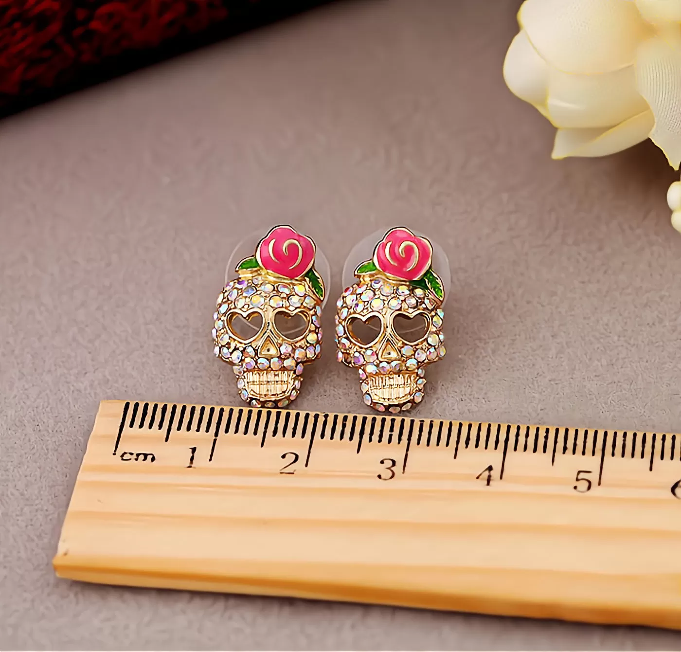 Halloween Earrings Vintage Rhinestone Crystal Skeleton Skull Earrings for Women Fashion Punk Ear Jewelry