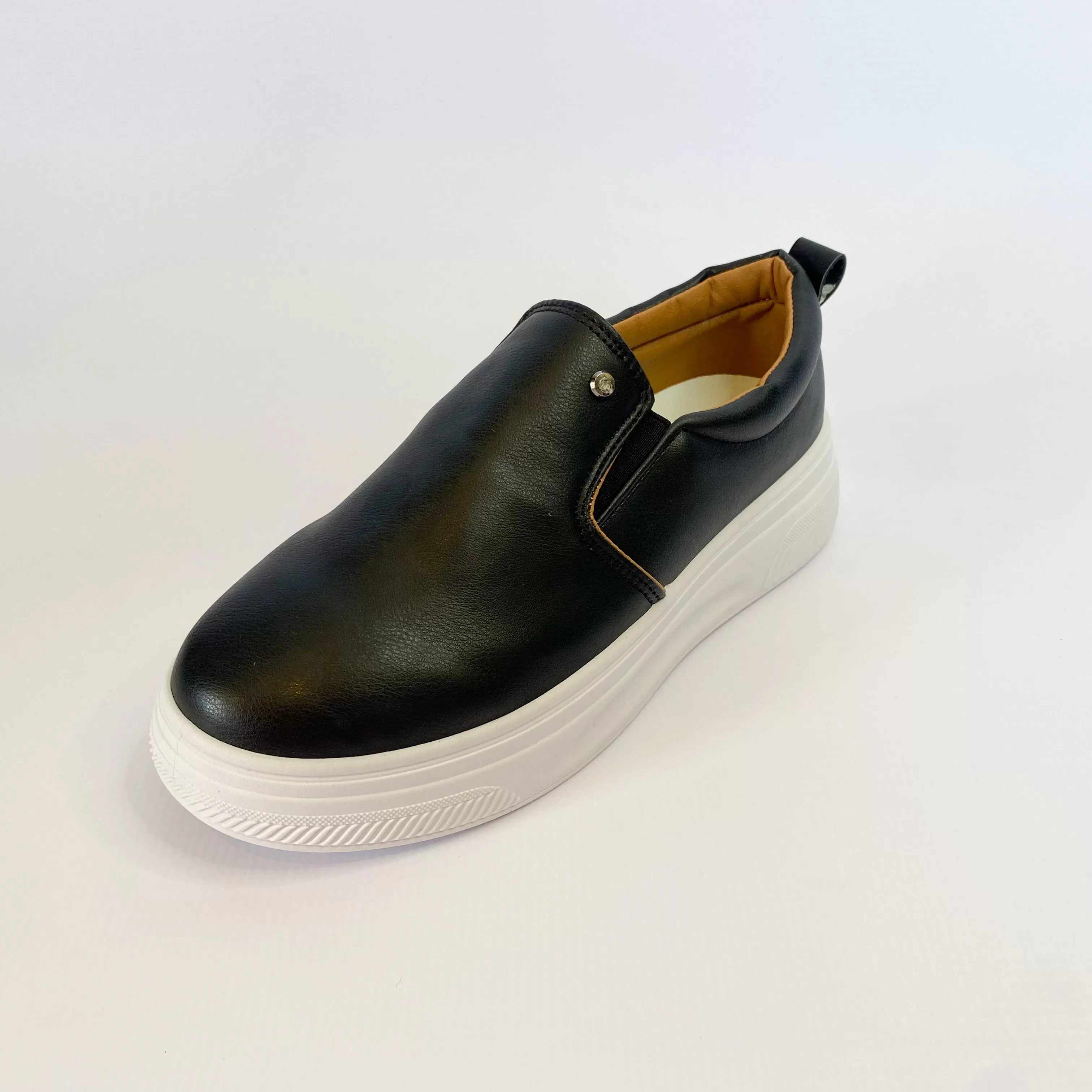 KG black slip on sneaker