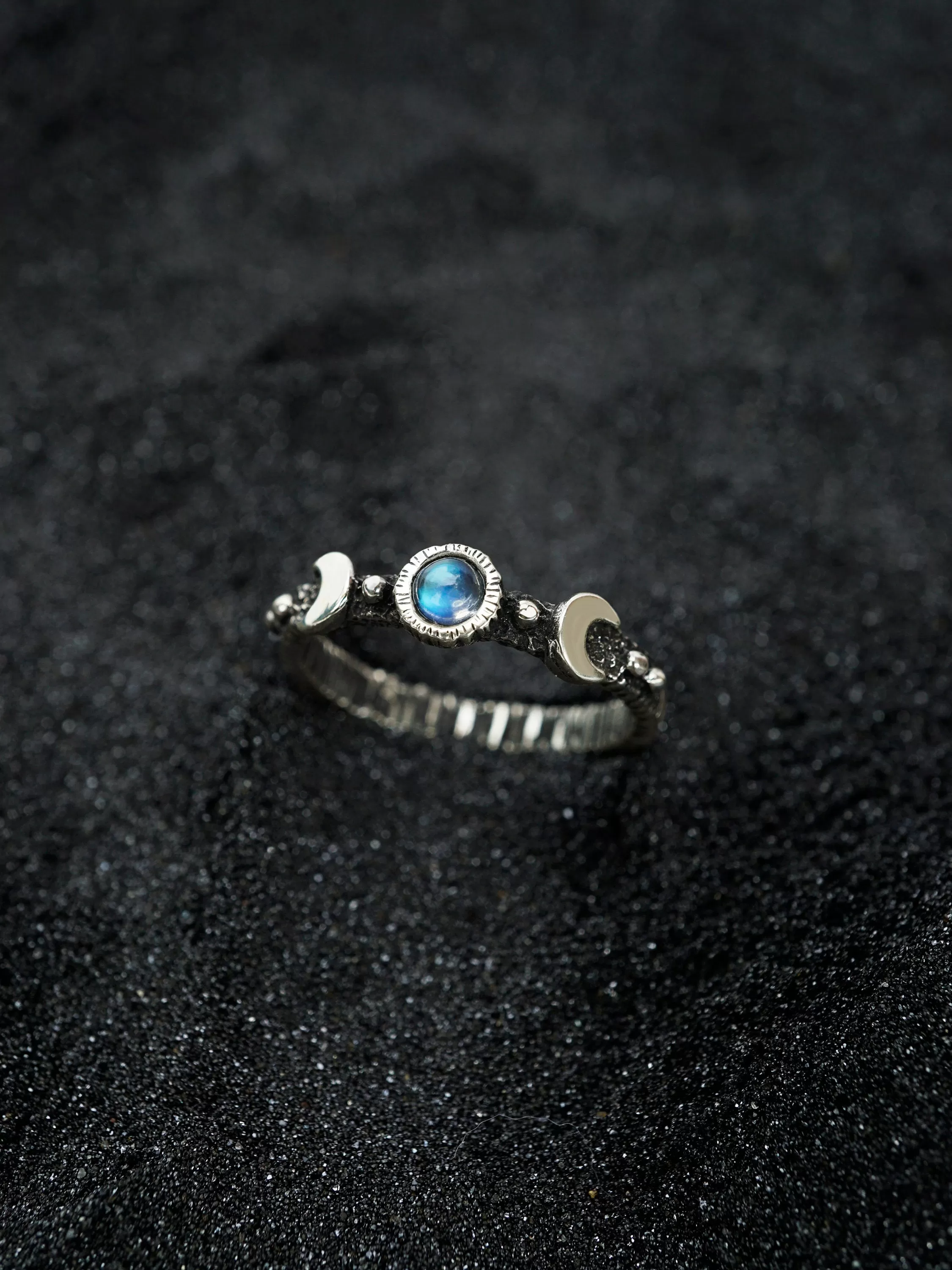 LALUNA | Moonstone silver ring