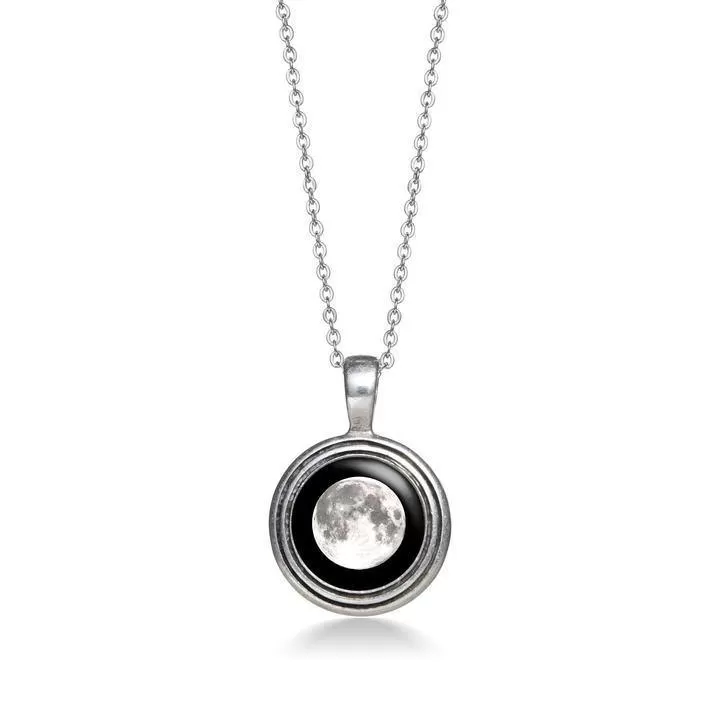 Moonglow Regio Necklace in Pewter