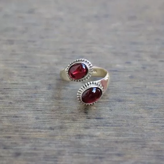 Natural Red Almendine Garnet Sterling Silver Ring, Designer Handmade Jewelry, Gift for Her