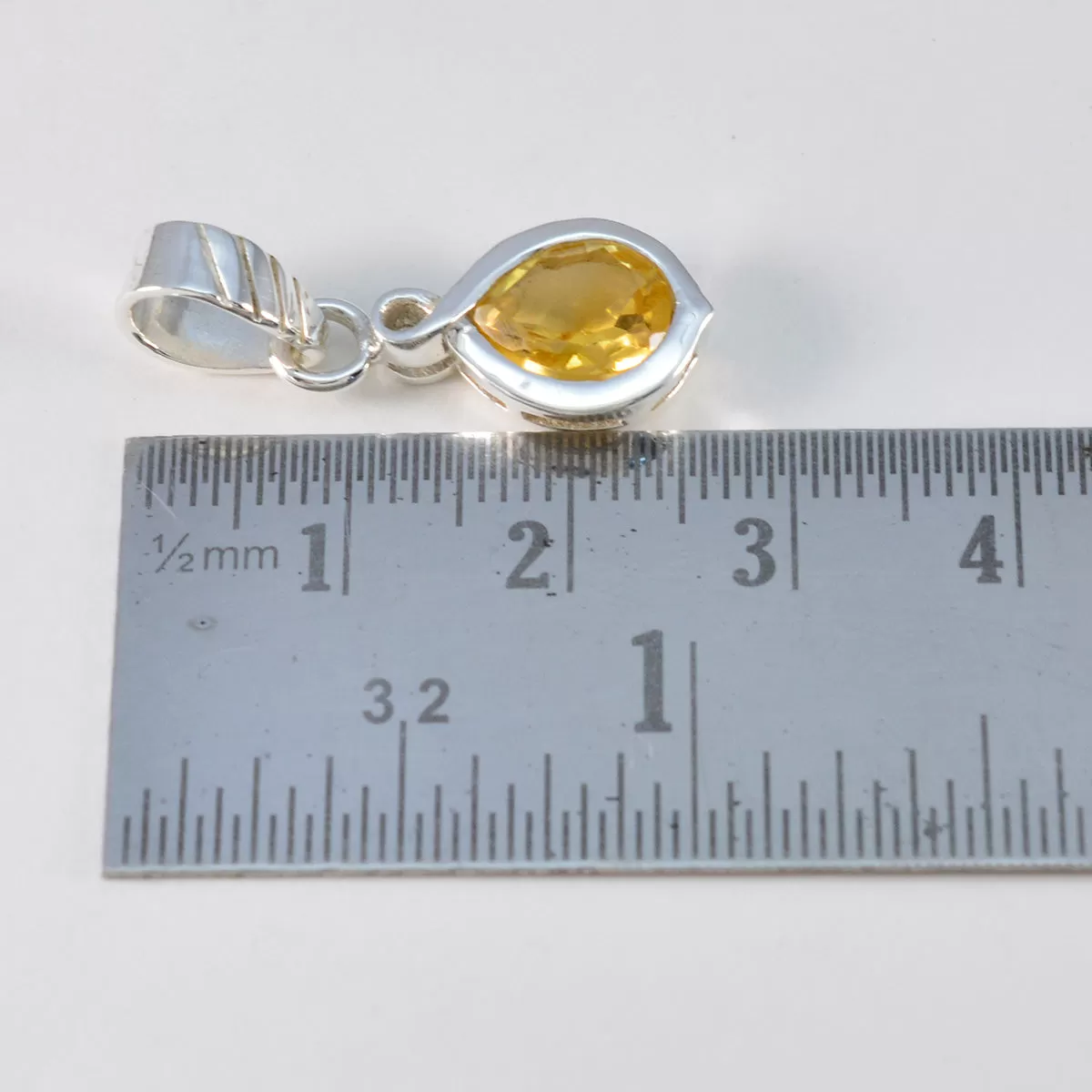 Riyo Drop Gems Pear Faceted Yellow Citrine Silver Pendant Gift For Boxing Day