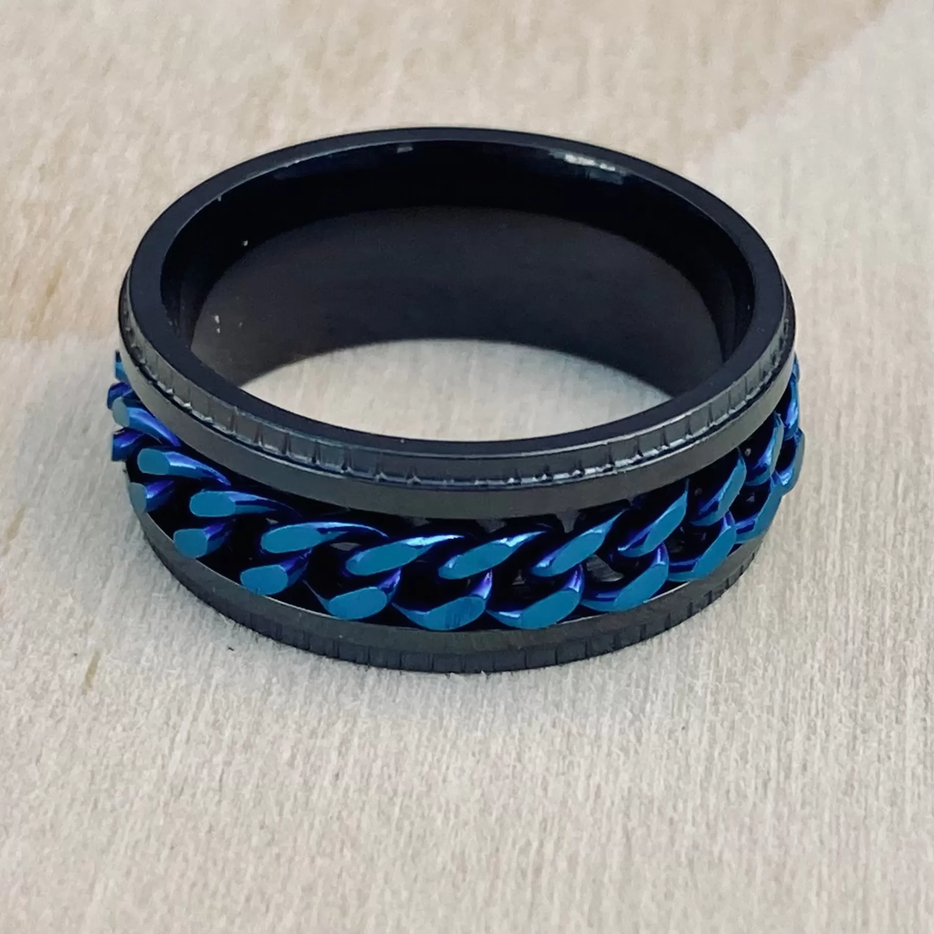 Sanity’s Band Ring Collection - Spinner Black & Blue - R165