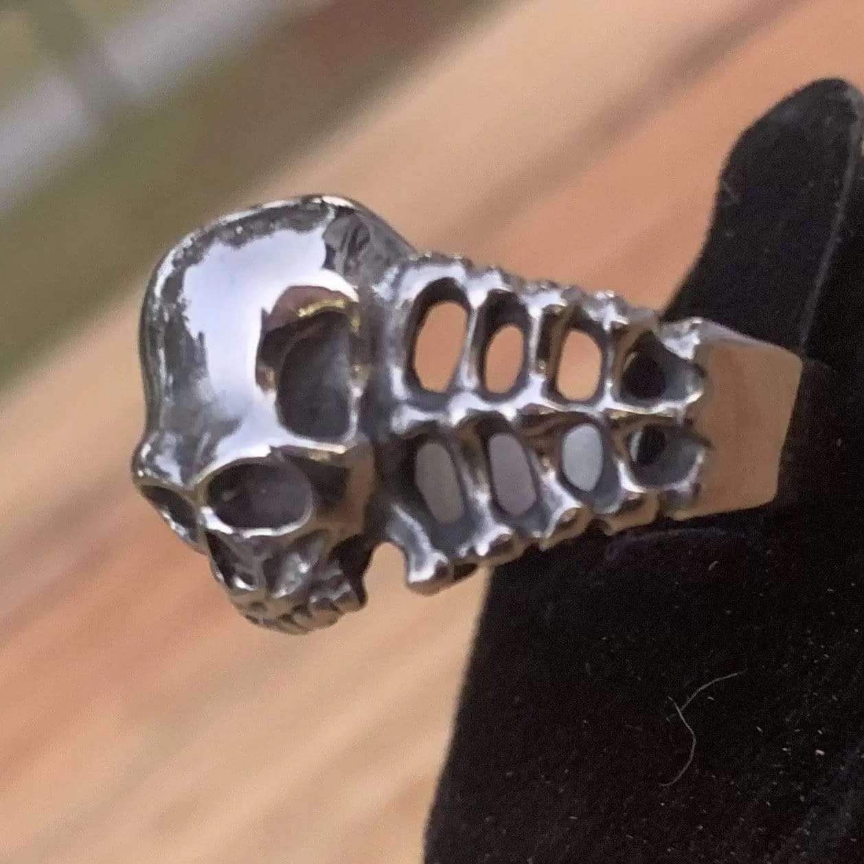 Skull Ring W/ Bones - Silver - R66