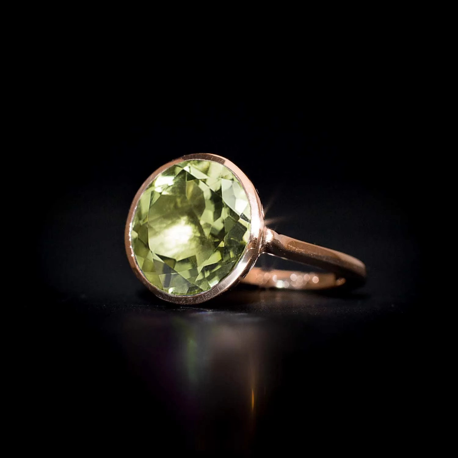 Vegas Gemstone Ring Gold