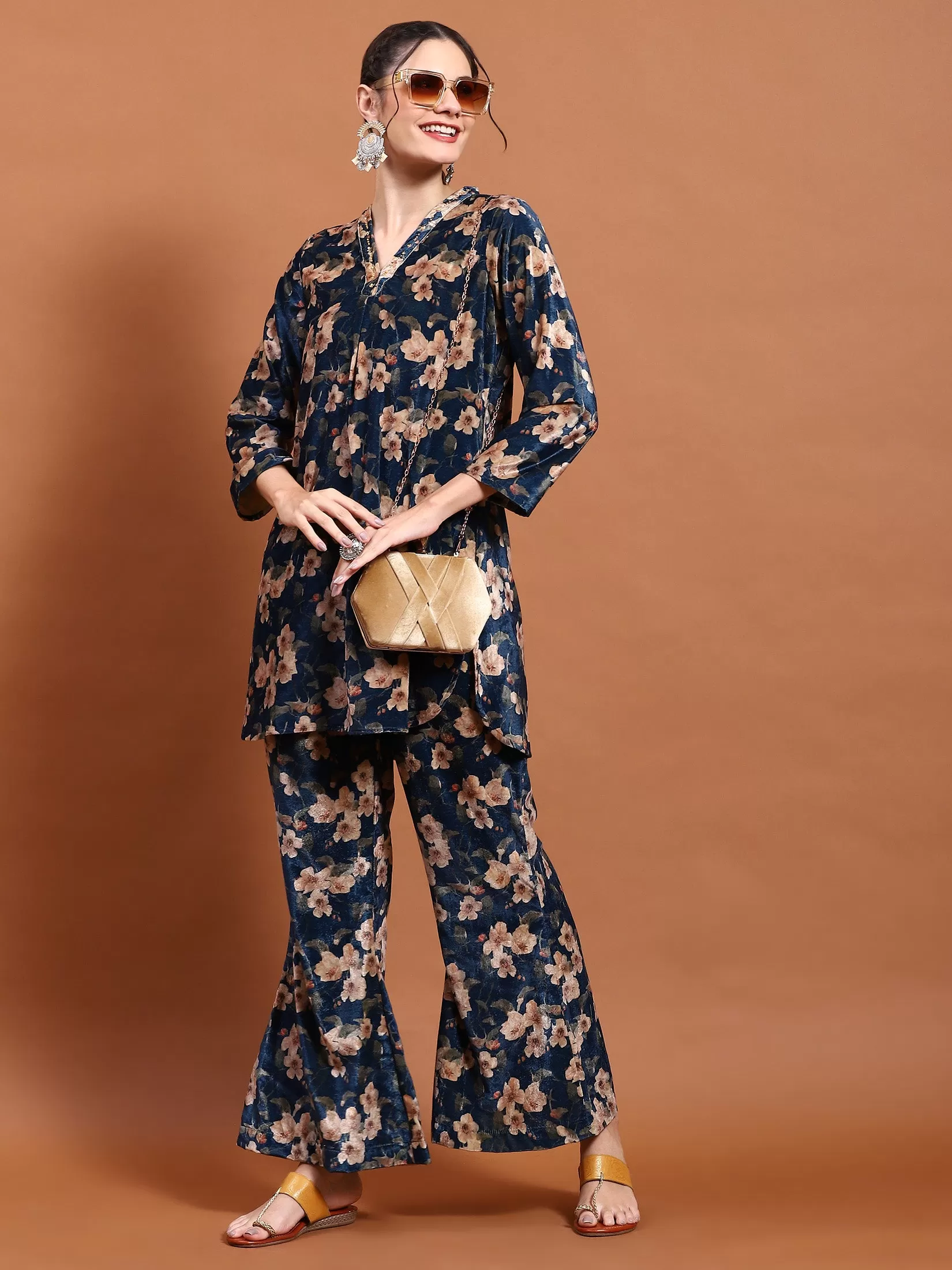 Winter Women Blue Floral Print Co-Ord Set