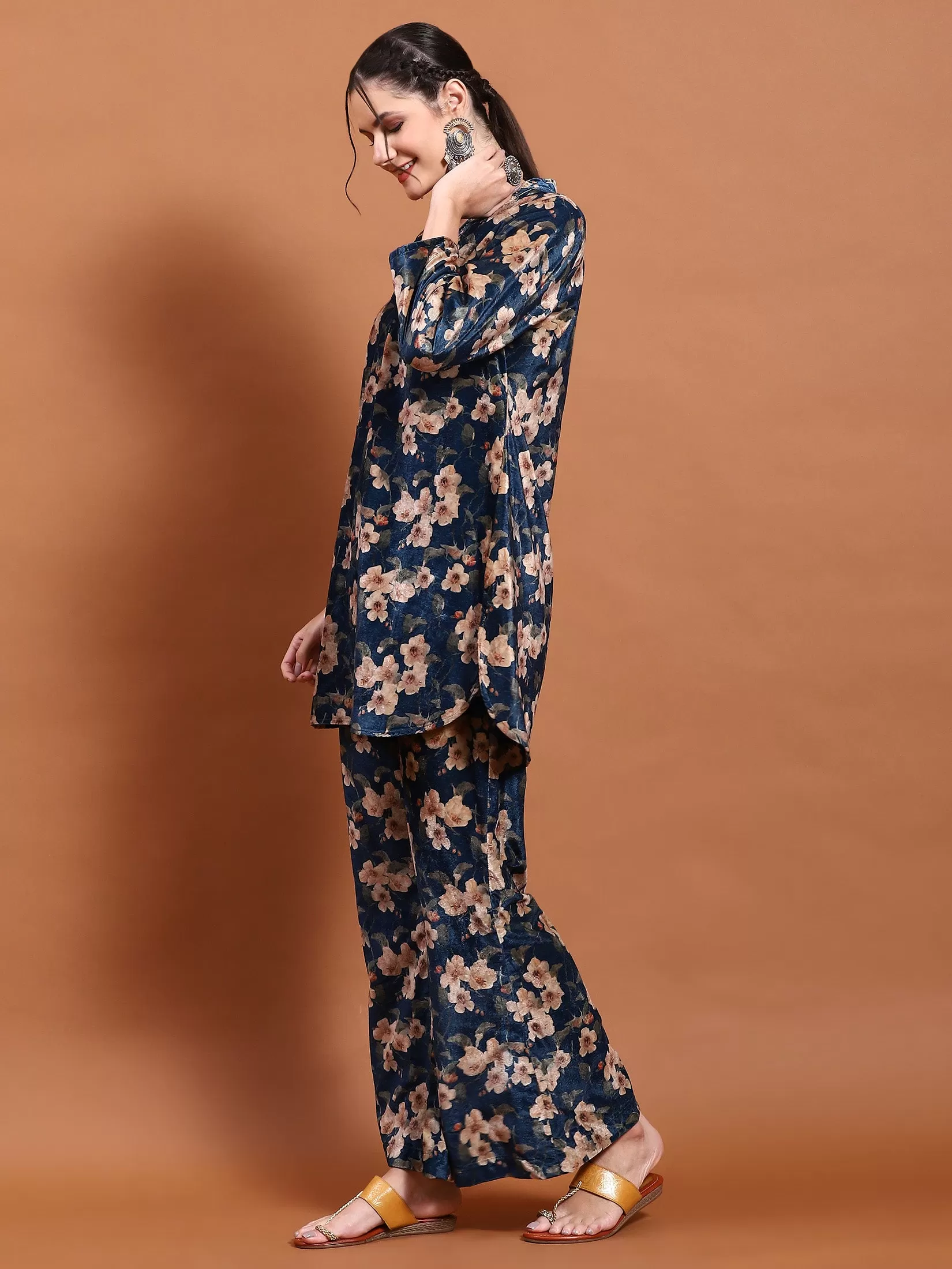 Winter Women Blue Floral Print Co-Ord Set